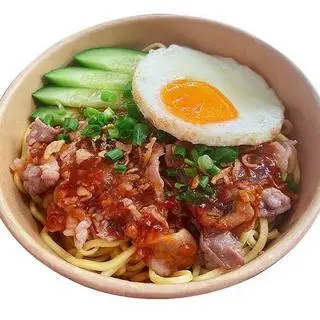 Hình ảnh Mì xào bò trứng