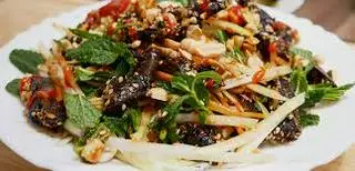 Hình ảnh Gỏi khô bò