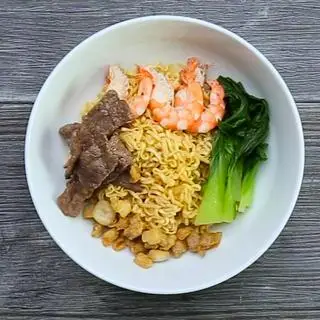 Hình ảnh Mì trộn tóp mỡ ba chỉ bò thập cẩm đặc biệt