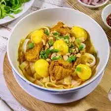 Hình ảnh Mì Quảng thịt trứng cút