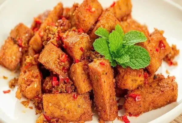 Hình ảnh CƠM ĐẬU HŨ CHIÊN MUỐI SẢ