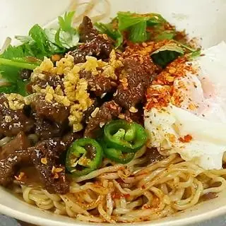 Hình ảnh Mì trộn bò