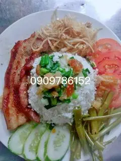 Hình ảnh Cơm ba rọi bì