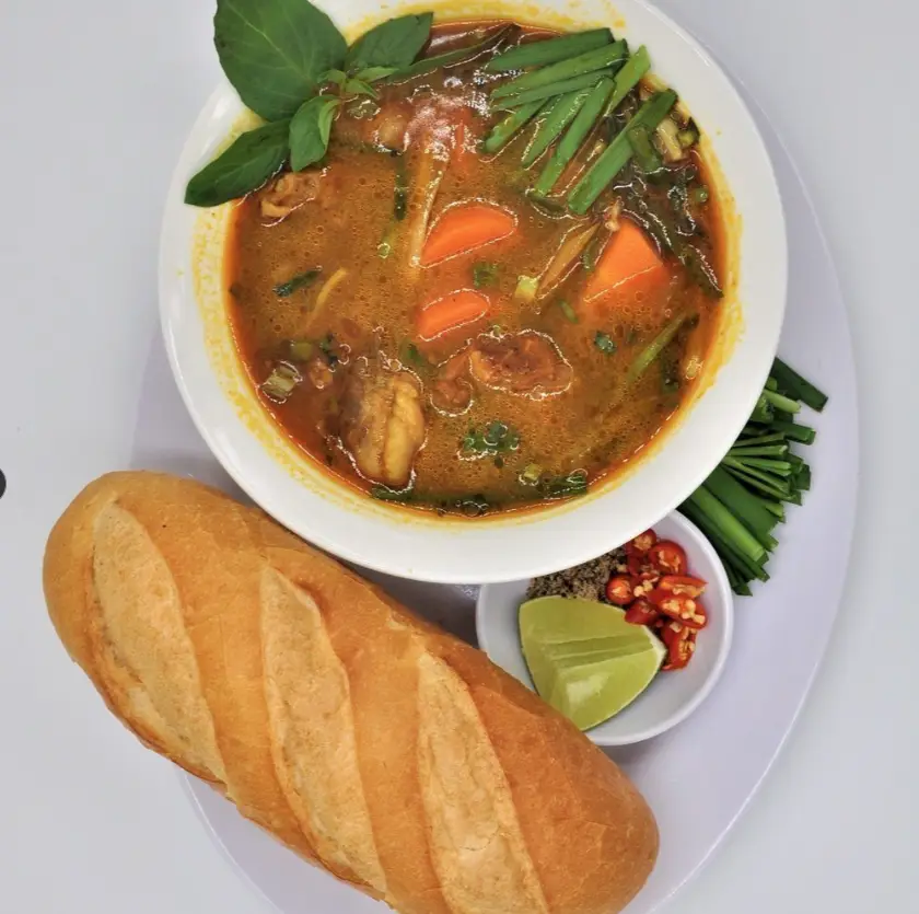 Hình ảnh Bò kho tô thường