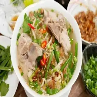Hình ảnh Hủ tiếu xương tô thường