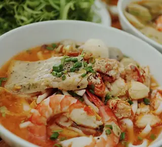 Hình ảnh Bánh canh cua đặc biệt