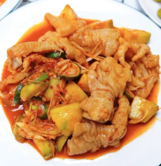 Hình ảnh Chân gà sốt thái (vừa) 