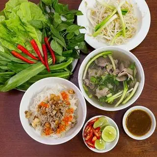 Hình ảnh Phở khô Gia Lai - phở 2 tô - thập cẩm