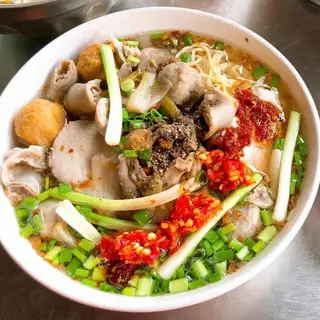 Hình ảnh Hủ tiếu mì tươi