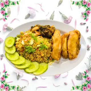 Hình ảnh Cơm chiên dương châu - má đùi ức