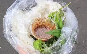 Hình ảnh Bánh tráng chấm siêu cay