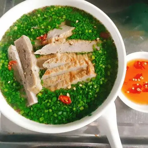 Hình ảnh Bánh Canh Chả Cá Hẹ - Hồ Bá Kiện
