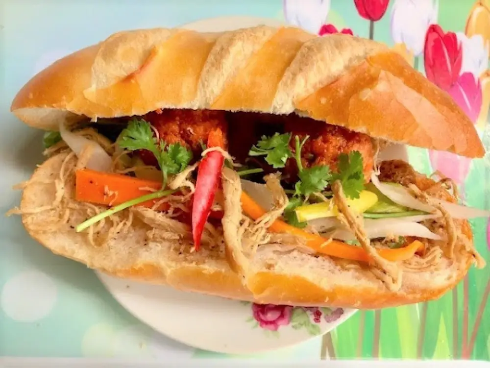 Hình ảnh Bánh mì gà