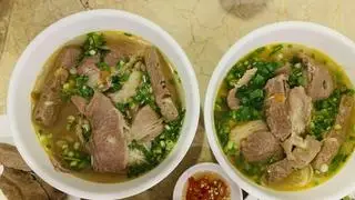Hình ảnh Bún bò nạm