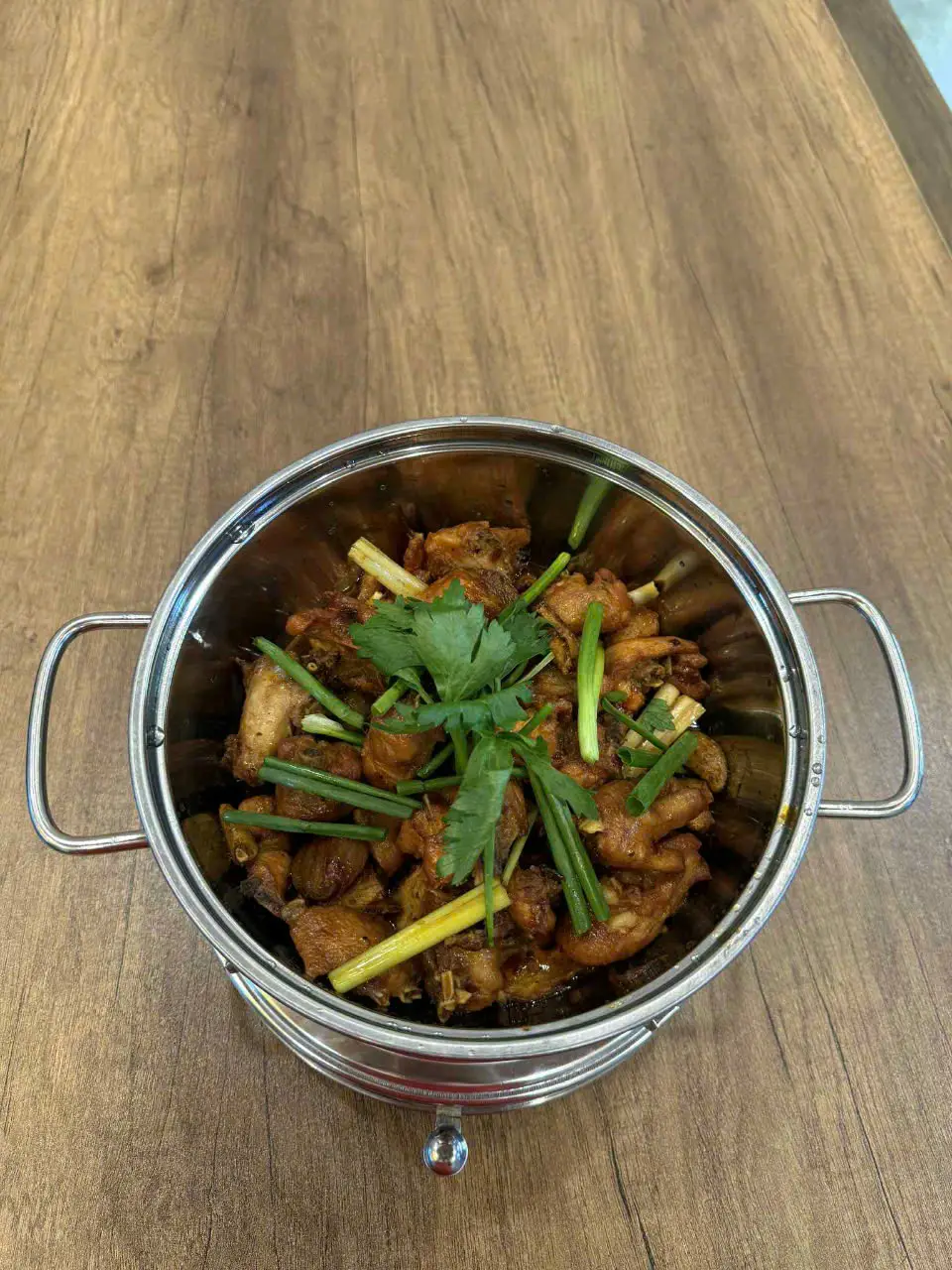 Hình ảnh Gà tay cầm