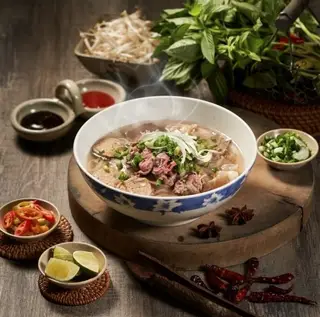 Hình ảnh Phở bò gân viên