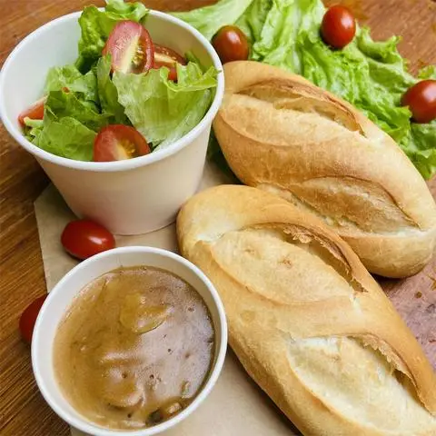 Hình ảnh Xá Xíu Trung Tóc Dài - Cơm, Xôi & Bánh Mì - Bà Triệu