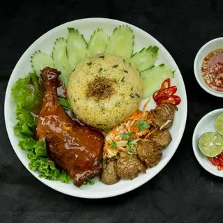 Hình ảnh Cơm gà sốt chua ngọt