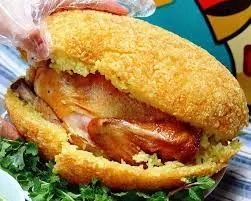 Hình ảnh Gà bó xôi nguyên con tặng coca 