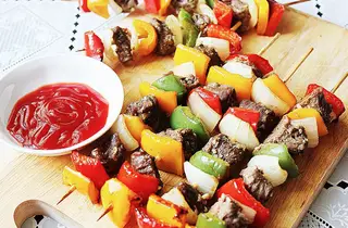 Hình ảnh Ba rọi xiên rau củ x2