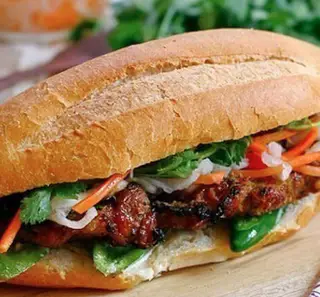 Hình ảnh Bánh mỳ thịt