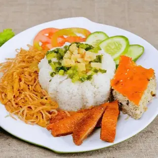 Hình ảnh Cơm bì thịt khìa - chả hấp