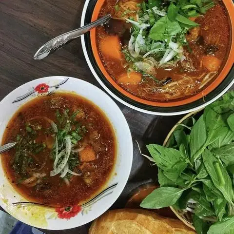 Hình ảnh Minh Phát - Bò Kho & Cà Ri Gà - Nguyễn Văn Quá