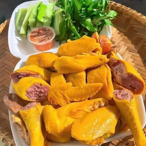 Hình ảnh GÀ Ủ MUỐI - ĂN VẶT BÉ BƠ - Phạm Thị Giây