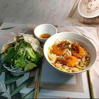 Hình ảnh Mì Quảng tôm