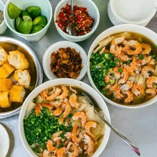 Hình ảnh Hoành thánh lá tôm