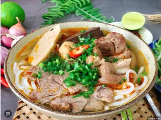 Hình ảnh Phở thập cẩm đặc biệt