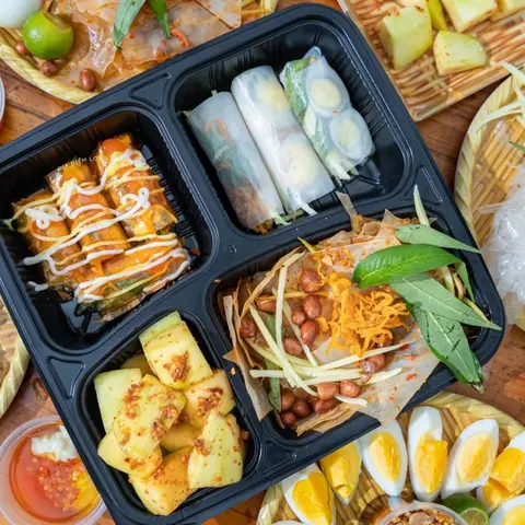 Hình ảnh Ăn Vặt Dì Anh - Bánh Tráng Trộn & Cá Viên Chiên - Phan Văn Hớn
