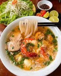 Hình ảnh Bánh canh ghẹ bóc