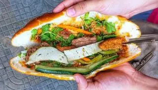 Hình ảnh Bánh mì thập cẩm chay đặc biệt