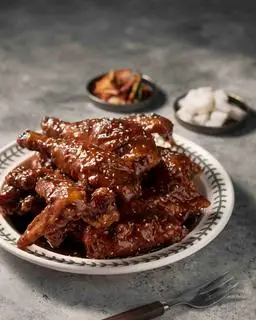 Hình ảnh Gà rán xốt tỏi tương - 마늘간장 치킨