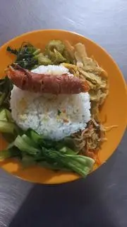 Hình ảnh Cơm chay xúc xích