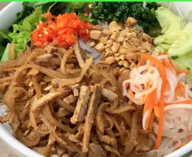 Hình ảnh Bún bì chay