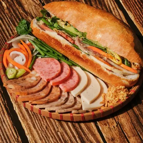 Hình ảnh Yummy Yumi - Trần Đại Nghĩa