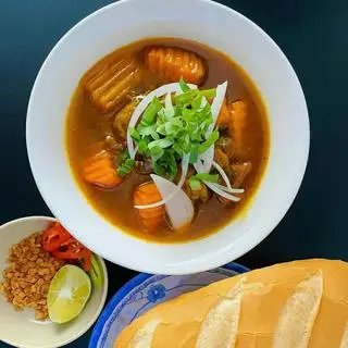 Hình ảnh Bò kho bánh mì