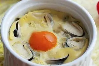 Hình ảnh Chén trứng nấm rơm