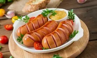 Hình ảnh Xúc xích Đức - 2 que