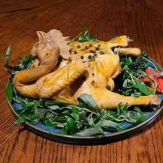 Hình ảnh Gà hấp mắm nhĩ