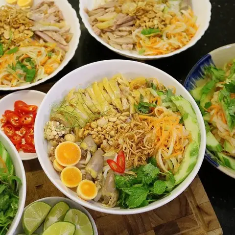Hình ảnh Tiệm Nhà Rio - Cơm Trộn, Mì Trộn & Bún Nước Tương - Đường Số 8