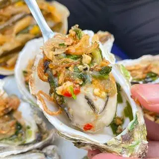 Hình ảnh Hàu Nướng Mỡ Hành