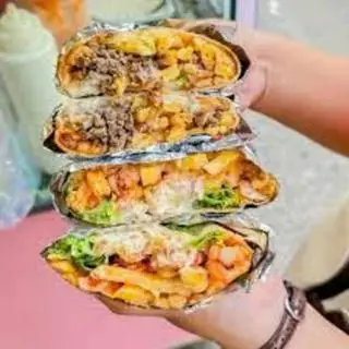 Hình ảnh Tacos trứng - xúc xích size M