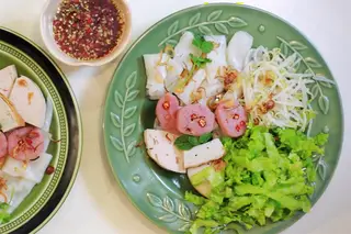 Hình ảnh Bánh ướt nem chả