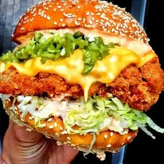 Hình ảnh Fried Chicken Cheese Burger - Gà Chiên Phô Mai