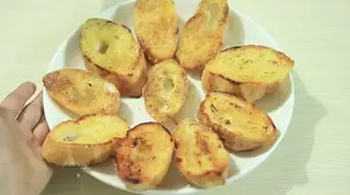 Hình ảnh Bánh mỳ nướng bơ mật ong