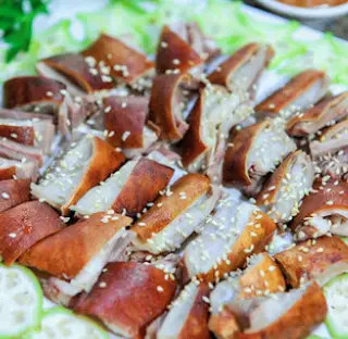 Hình ảnh Dê quay - 3 lạng