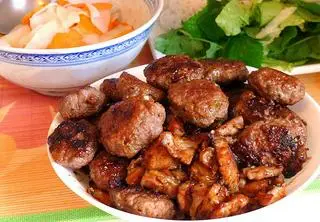 Hình ảnh Bún chả miếng